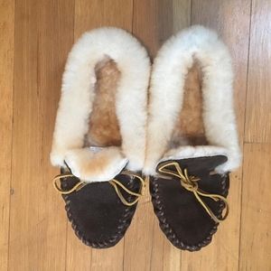Minnetonka Moccasins-Alpine Sheepskin Moc
